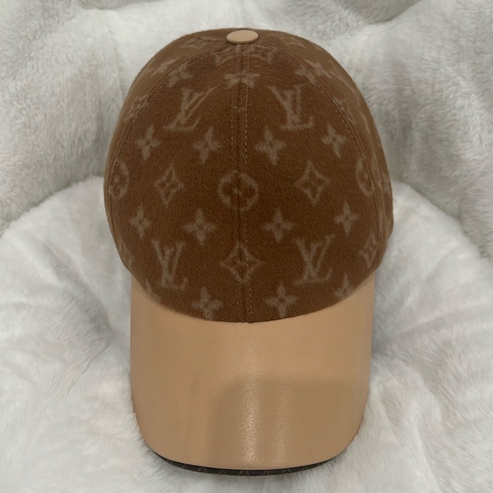 Louis Vuitton cap